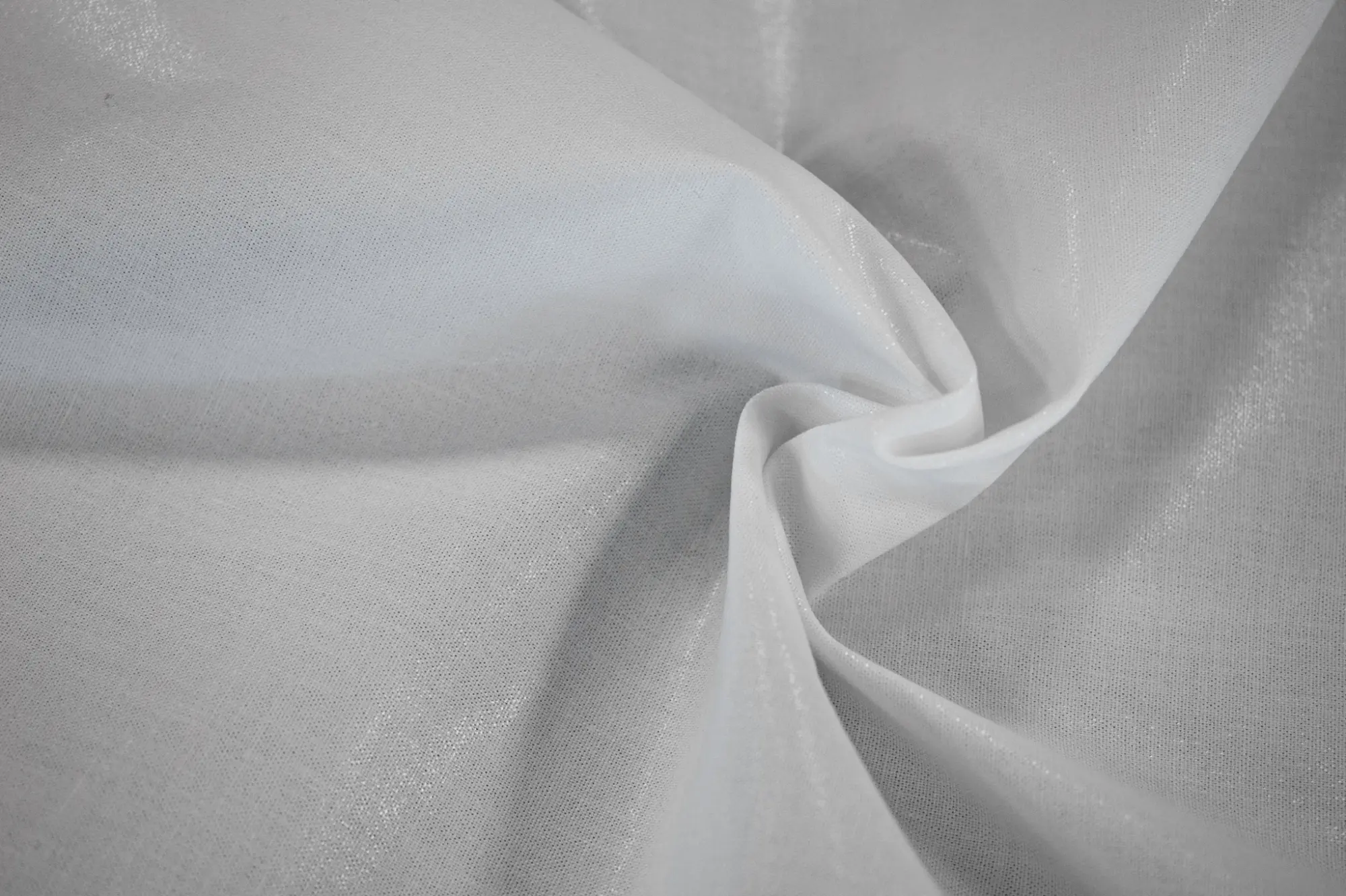 Fusible interfacing Opaque White Plain Weave 235 g/m² - DHJ | Chargeurs PCC | Chargeurs PCC
