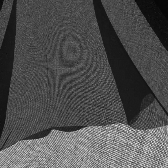 Thermocollant Opaque Noir Toile 58 g/m² - Tisseless