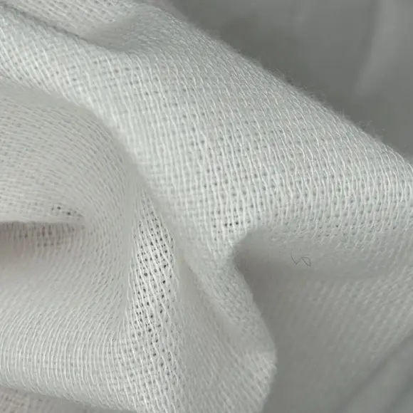 Thermocollant Opaque Blanc Tricoté insertion de trame 75 g/m² - Lainière Paris - 3
