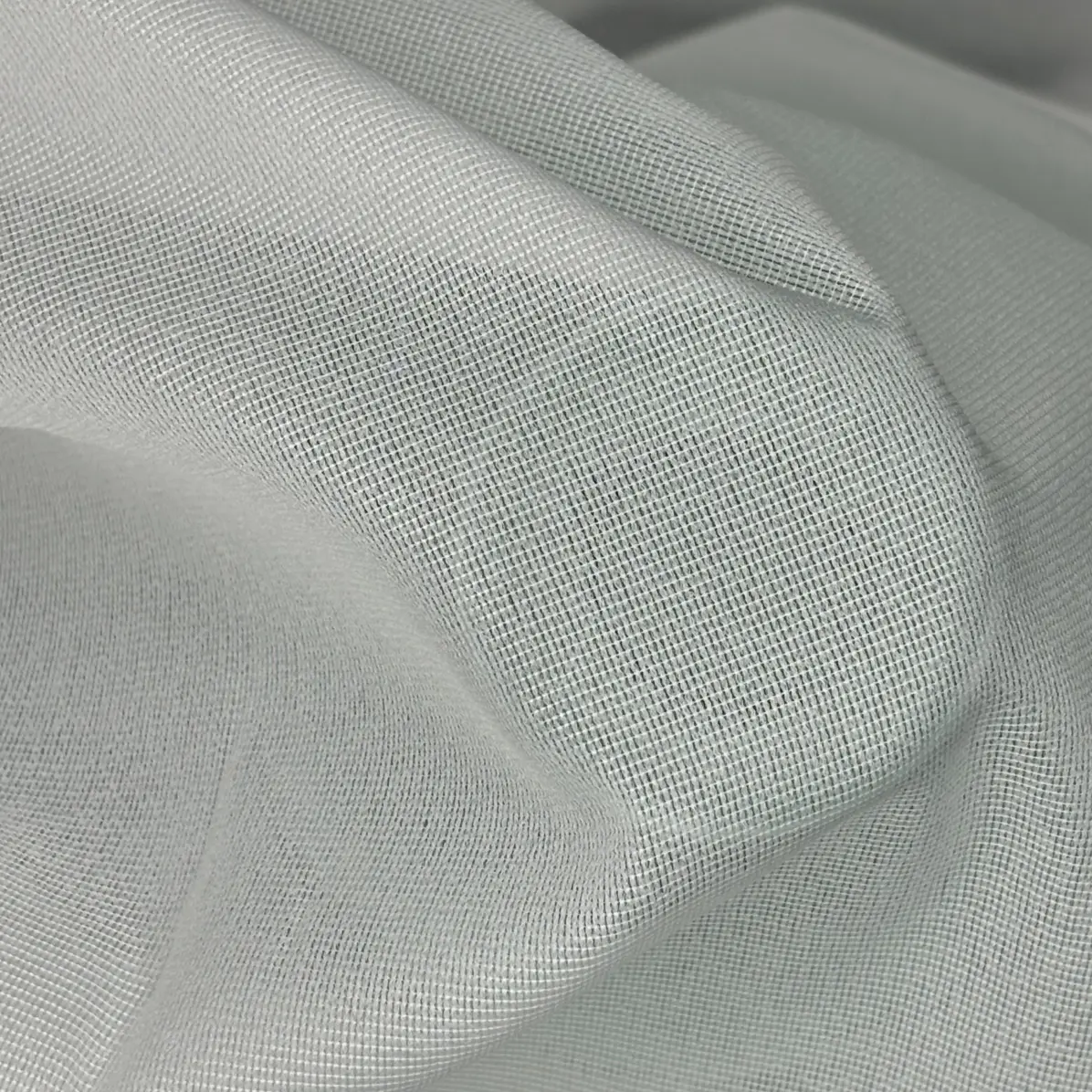 Fixierbar Halbtransparent Natürlich Kettengewirke mit Schussfaden 66 g/m² - DHJ, Lainière Paris