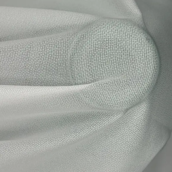 Fusible interfacing Semi-transparent White Warp knit weft inserted 36 g/m² - Lainière Paris - 2