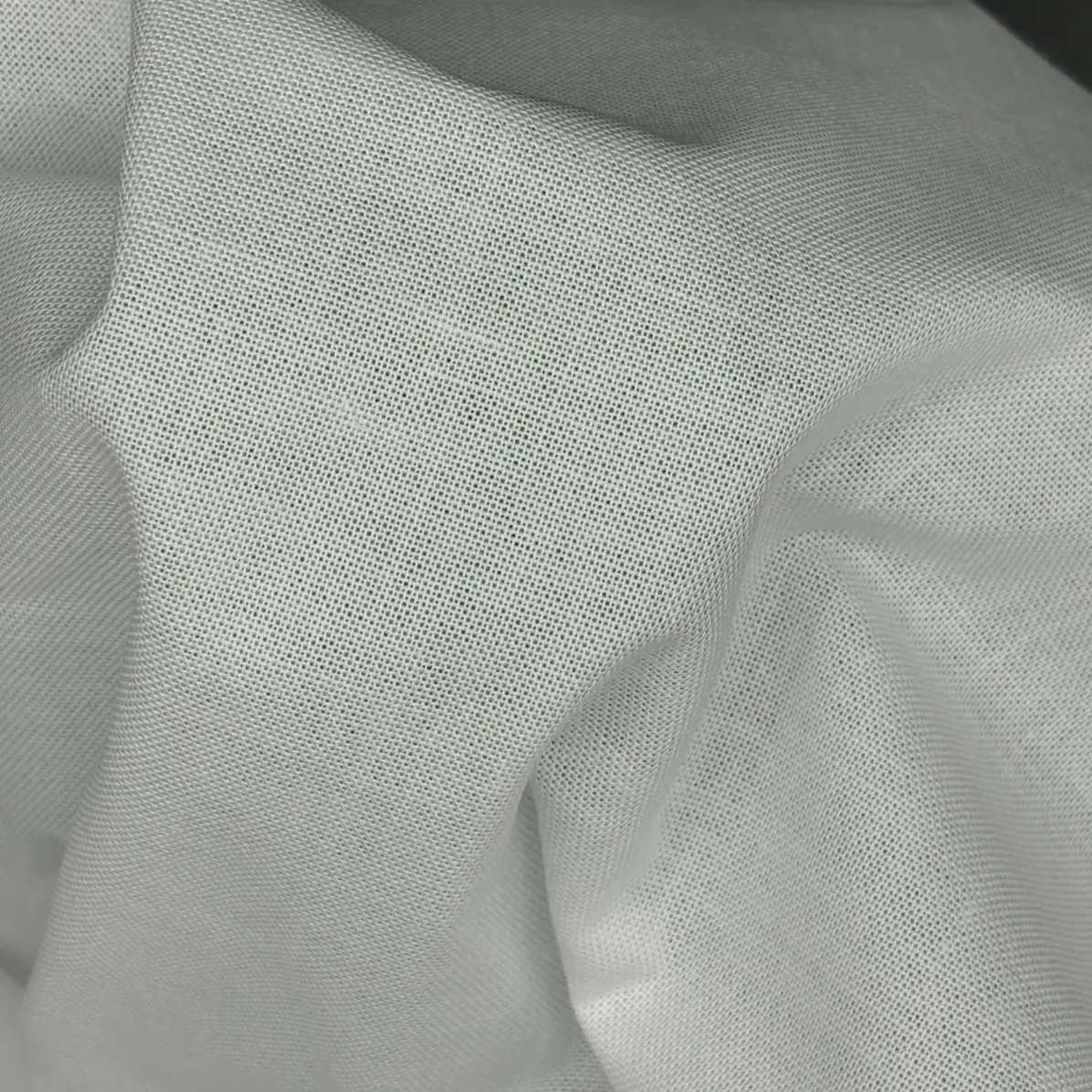Fusible interfacing Opaque White Plain Weave 170 g/m² - DHJ