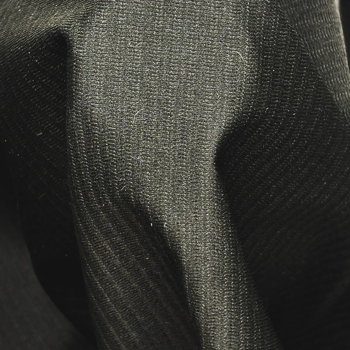 Termoadesivo Opaco Nero Trama in maglia d'ordito inserita 78 g/m² - Lainière Paris