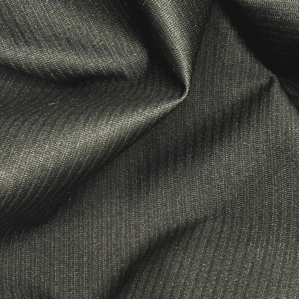 Termoadesivo Opaco Nero Trama in maglia d'ordito inserita 78 g/m² - Lainière Paris
