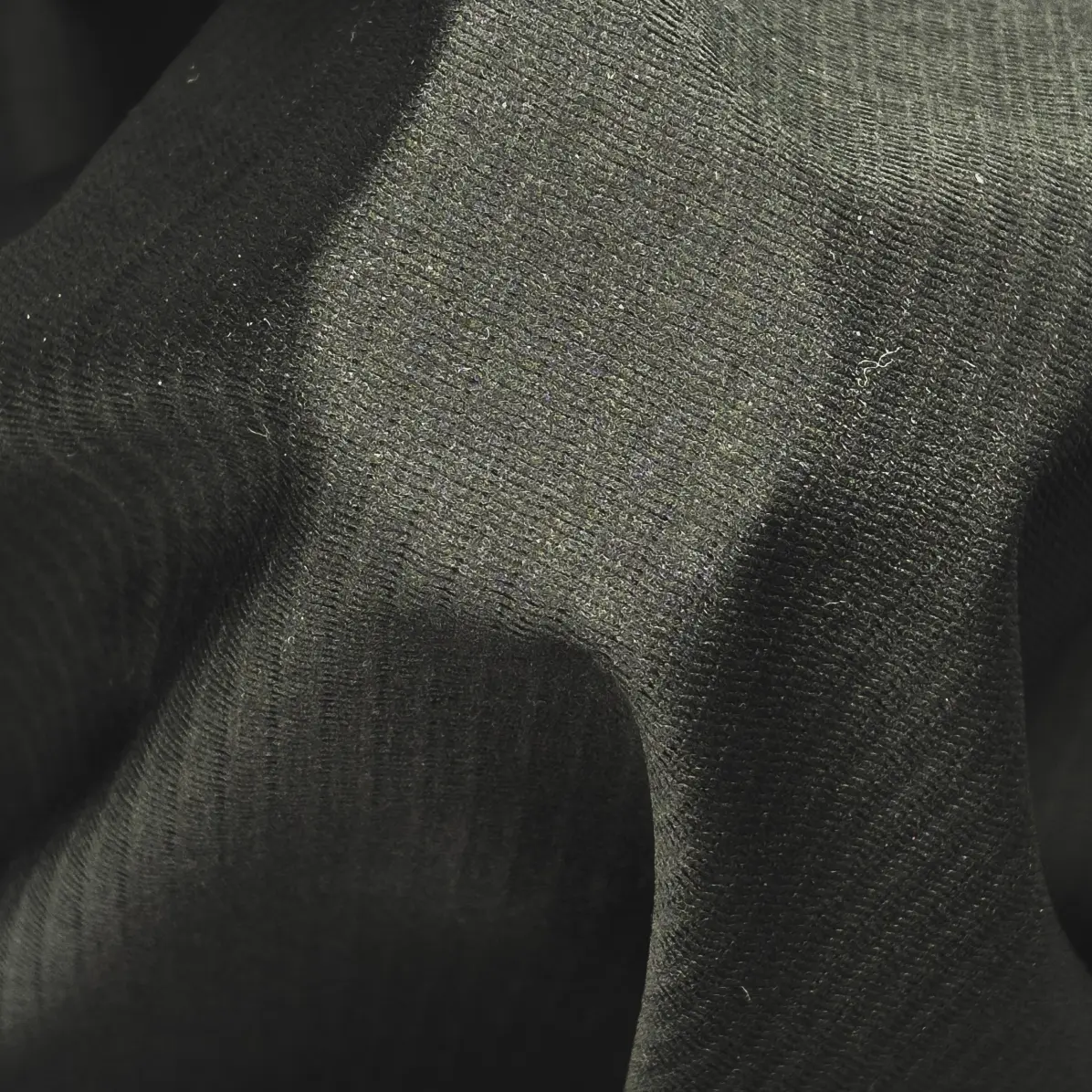 Termoadesivo Opaco Nero Trama in maglia d'ordito inserita 76 g/m² - Lainière Paris
