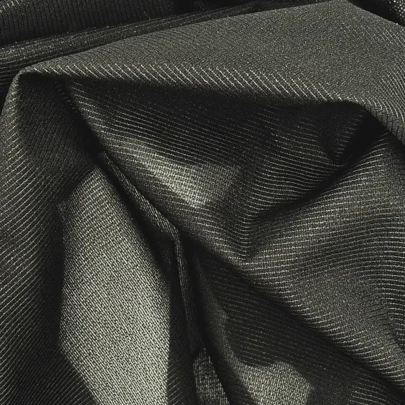 Fusible interfacing Semi-transparent Black knitted 37 g/m² - Lainière Paris - 3