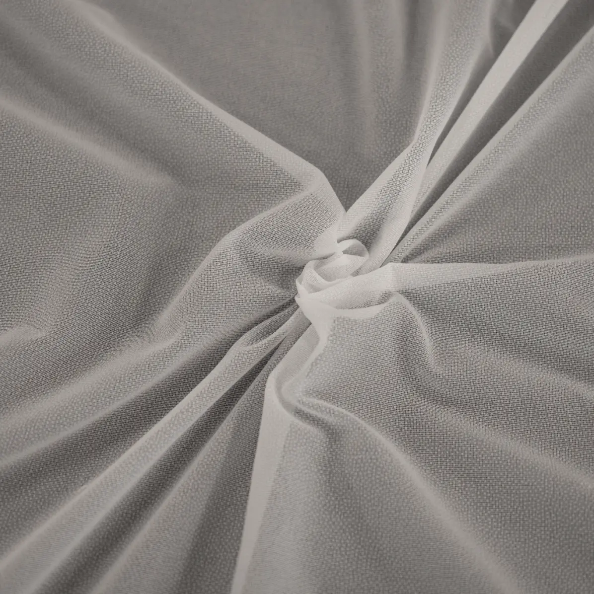 Lainière Paris Natural fusible transparent knitted interfacing 25 g/m²